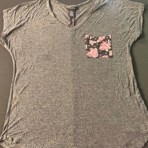 Rue 21 Floral Pocket Tee